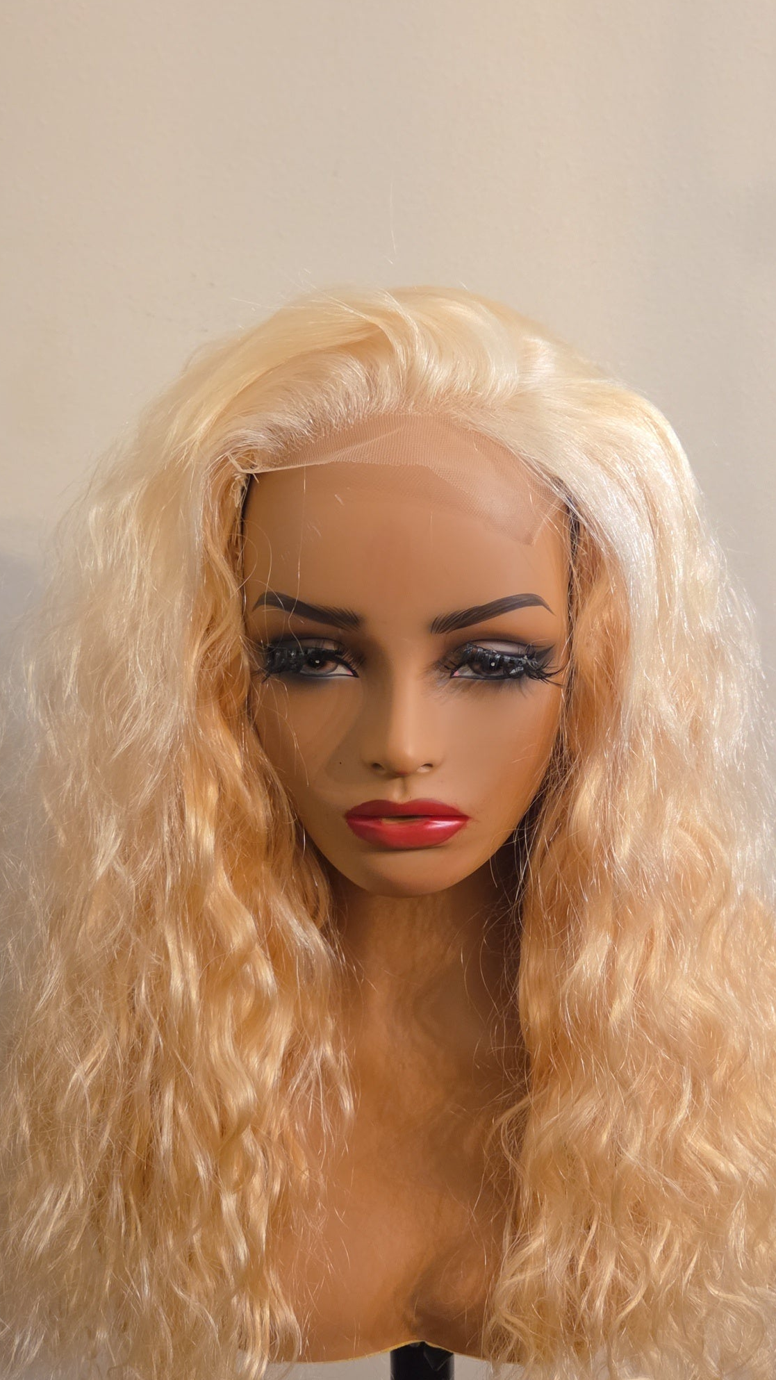613 Wavy Limited Edition Wig Units
